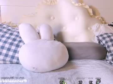 blondelashes19