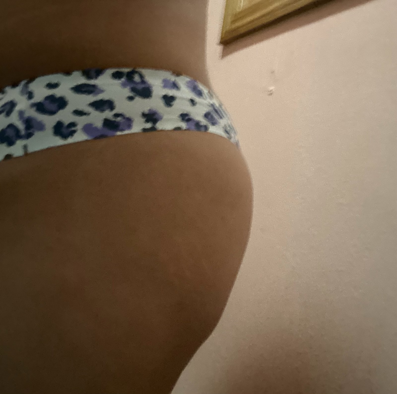 Latinas nalgonas — 17