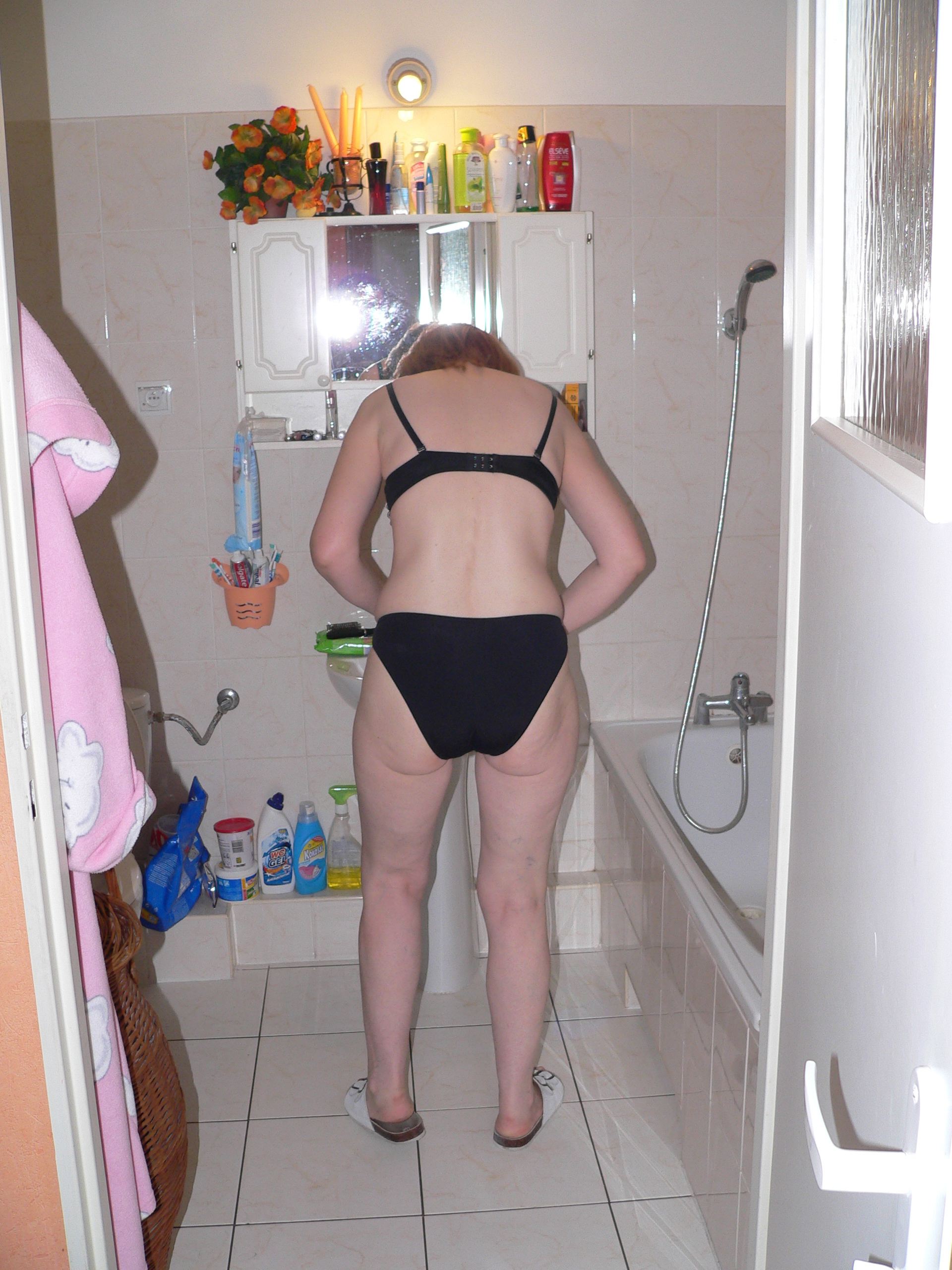 Adela's striptease at the kitchen — 23
