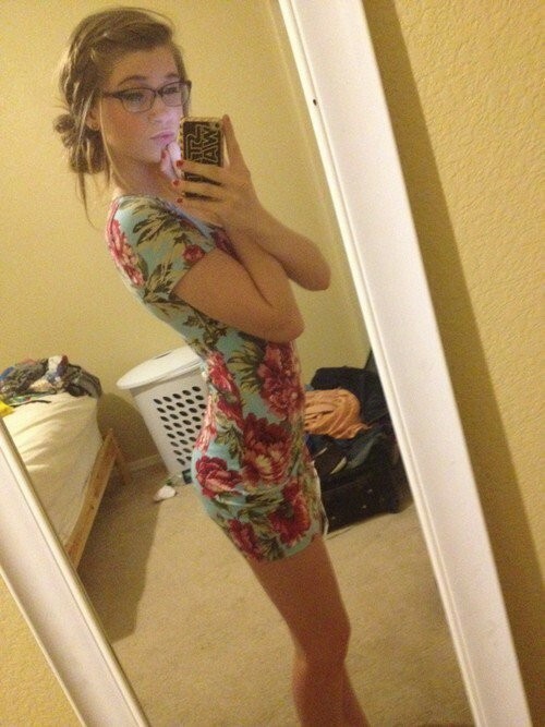 Attractive NN SFW — 37