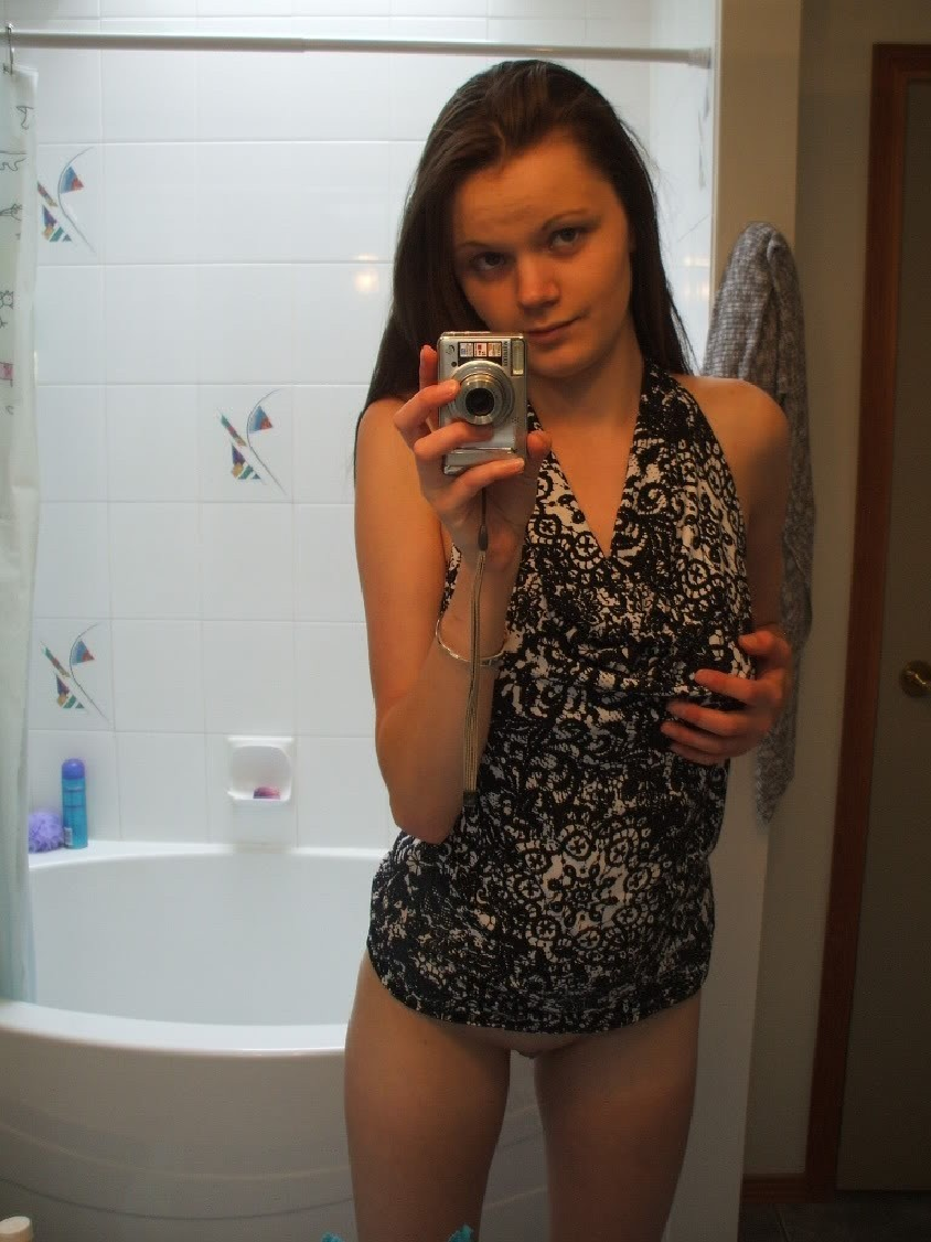 Selfies of a lonely Girl — 41
