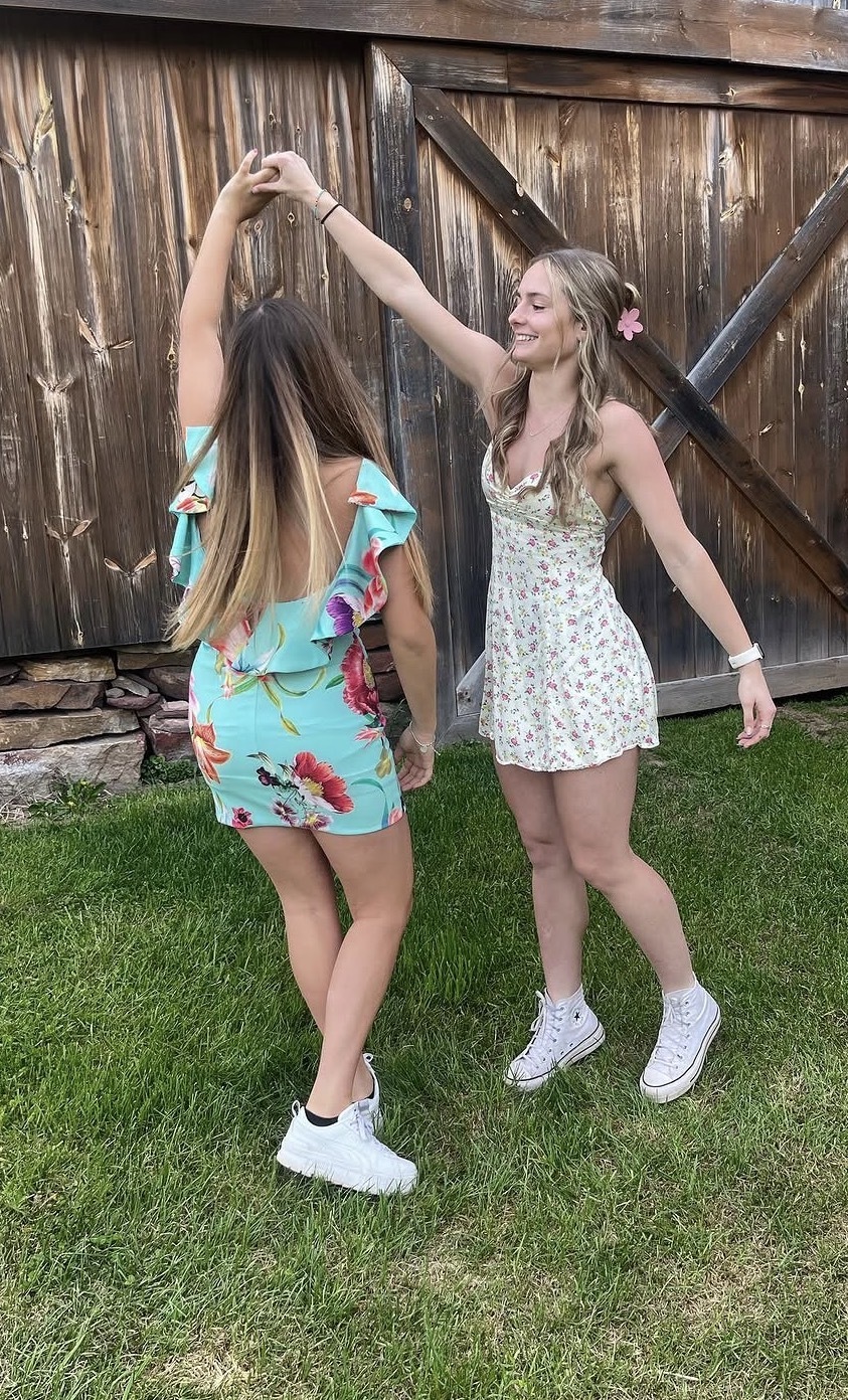 Blonde Bombshell Kaytlin — 7